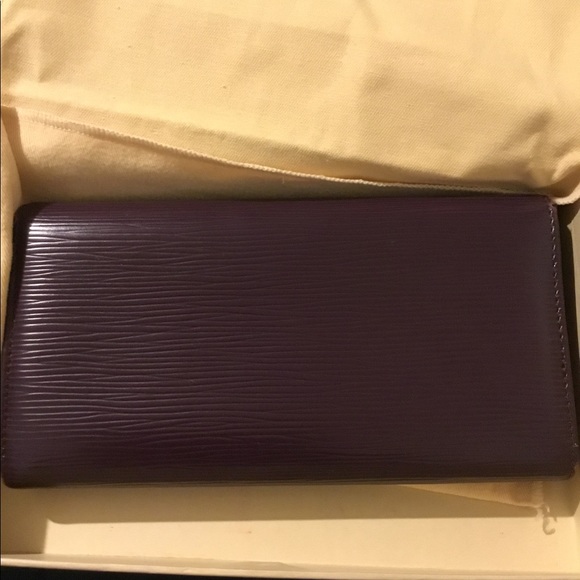 Vintage Authentic Louis Vuitton Epi Porte Feuille Sara Leather Long Bifold Walle - Picture 4 of 15
